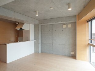 APARTMENT O2 eastの物件内観写真